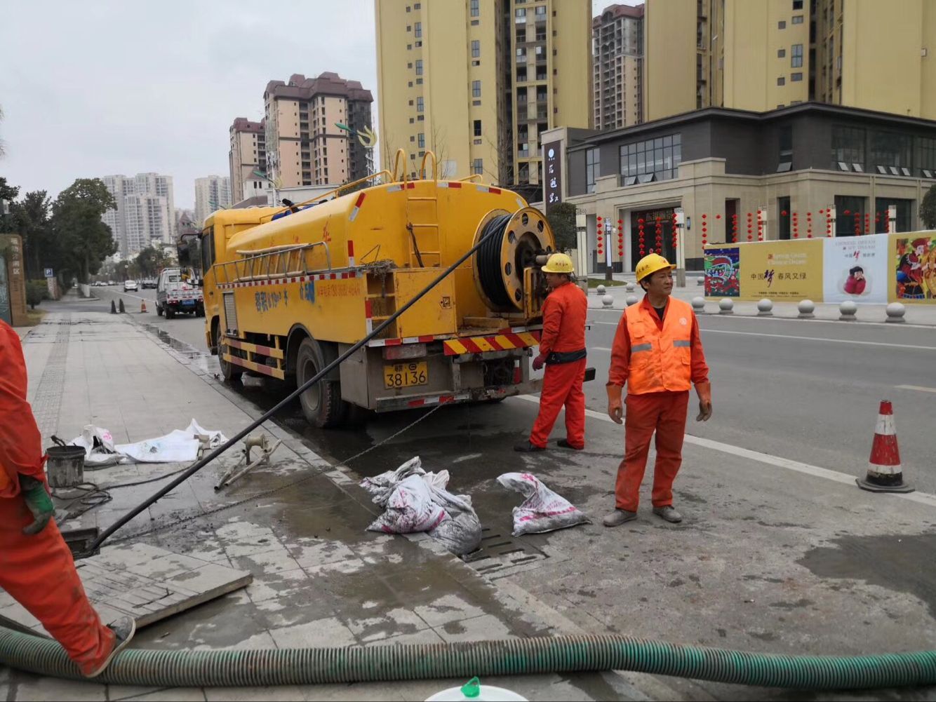 龙岗排污管道清淤-管道清洗