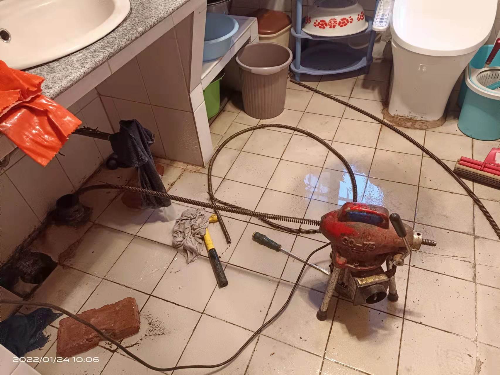 龙岗疏通厨房下水道，地漏疏通