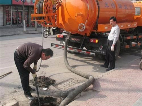 龙岗清掏化粪池，健康生活从这里开始